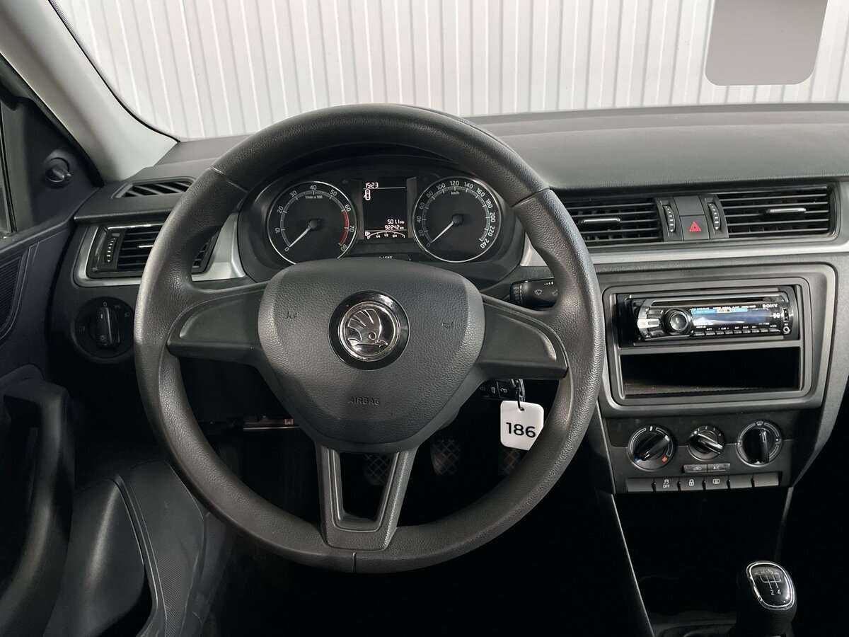 Skoda Rapid б/у, 2019, Механическая. Фото: #9