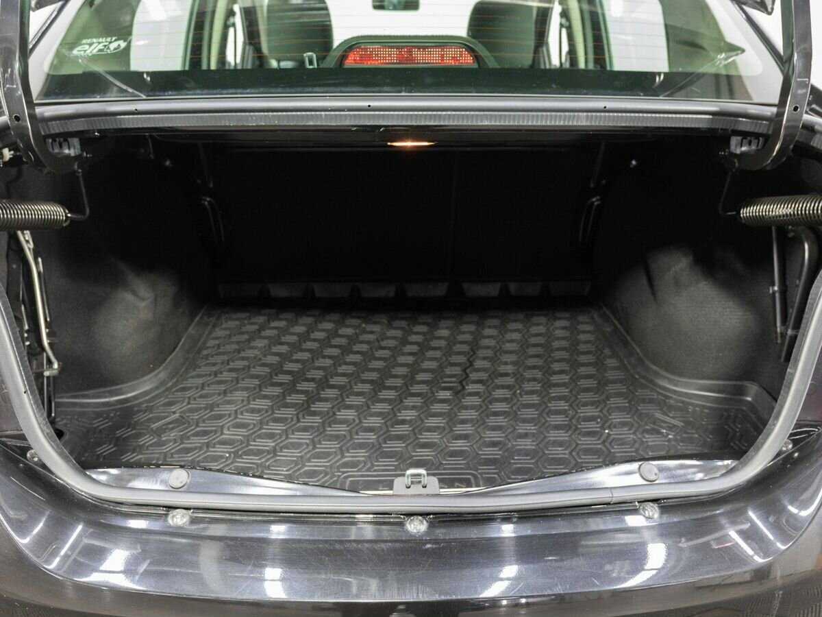 Renault Logan б/у, 2018, Механическая. Фото: #23