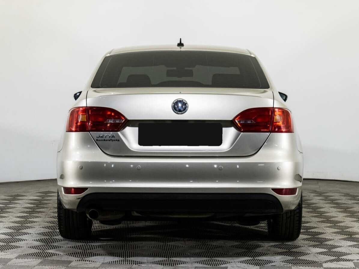 Volkswagen Jetta б/у, 2012, Автоматическая. Фото: #4