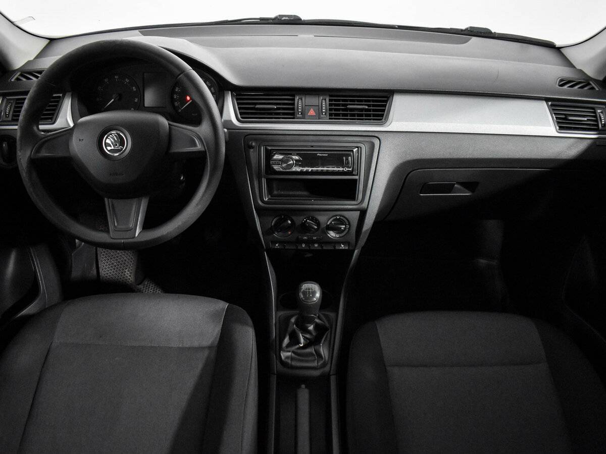 Skoda Rapid б/у, 2014, Механическая. Фото: #11