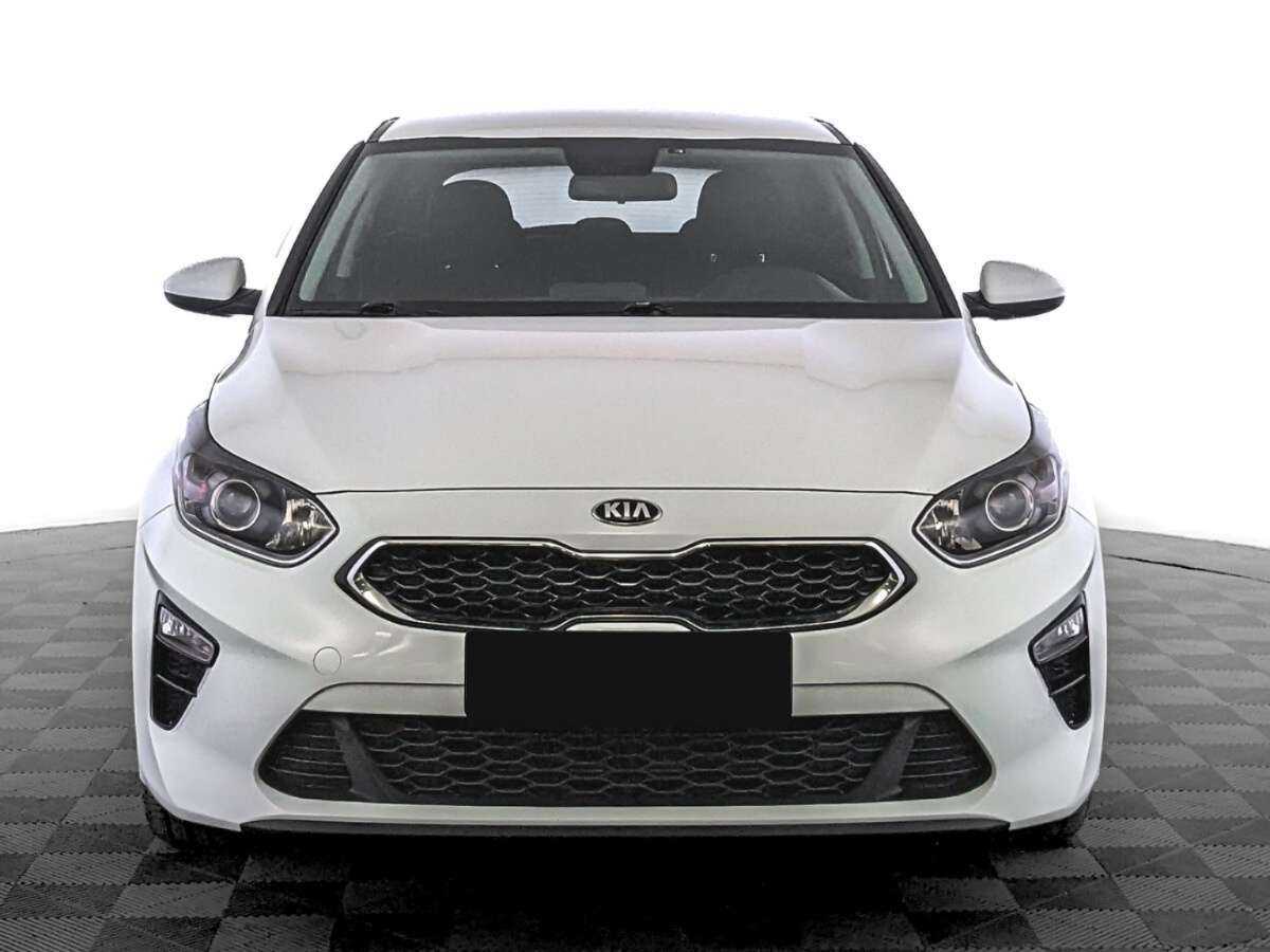 Kia Ceed б/у, 2018, Автоматическая. Фото: #1