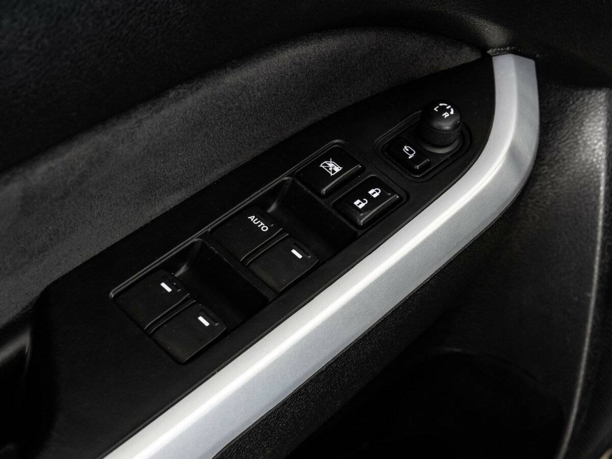 Suzuki Vitara б/у, 2016, Автоматическая. Фото: #17