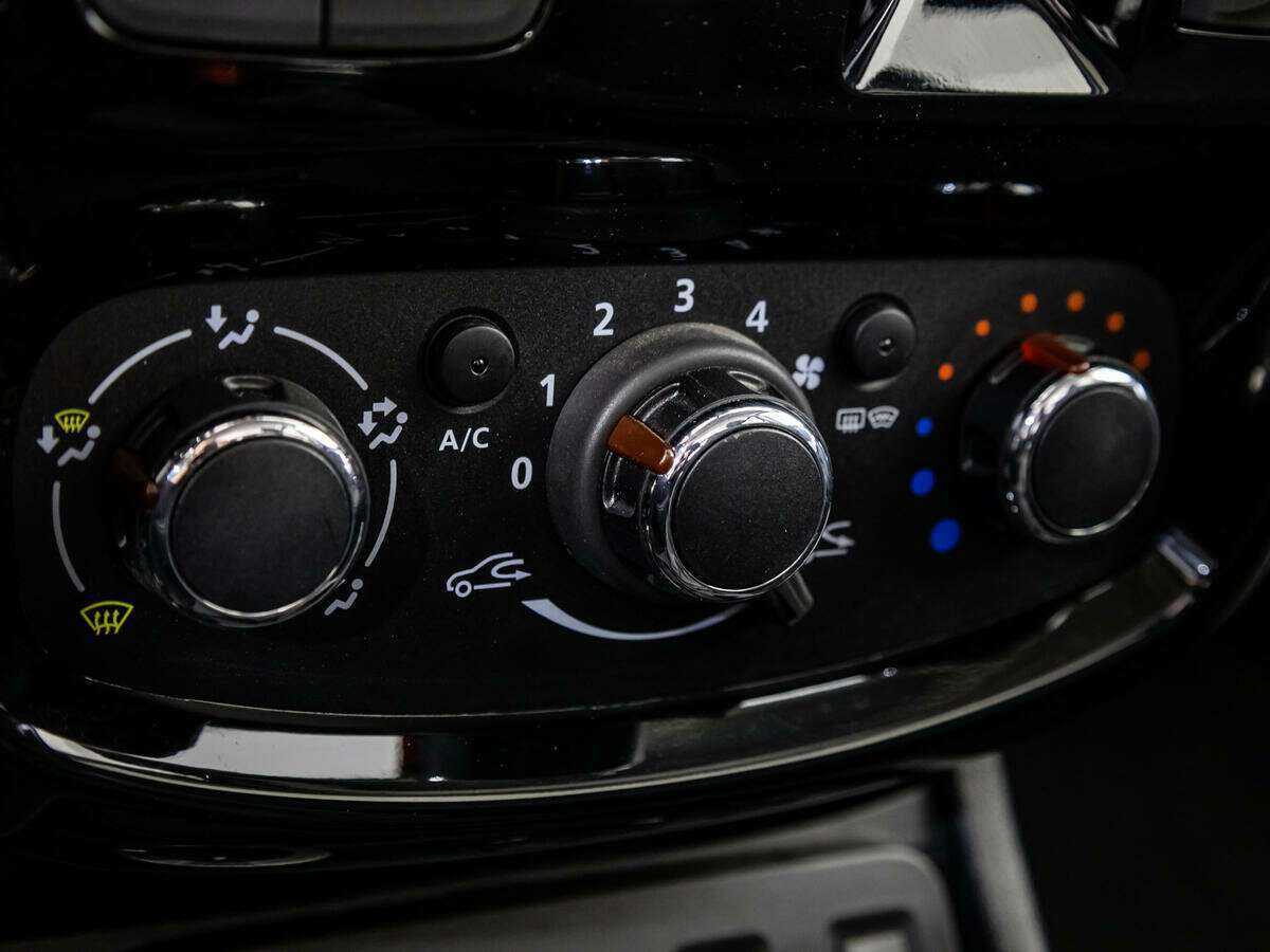 Nissan Terrano б/у, 2018, Автоматическая. Фото: #13