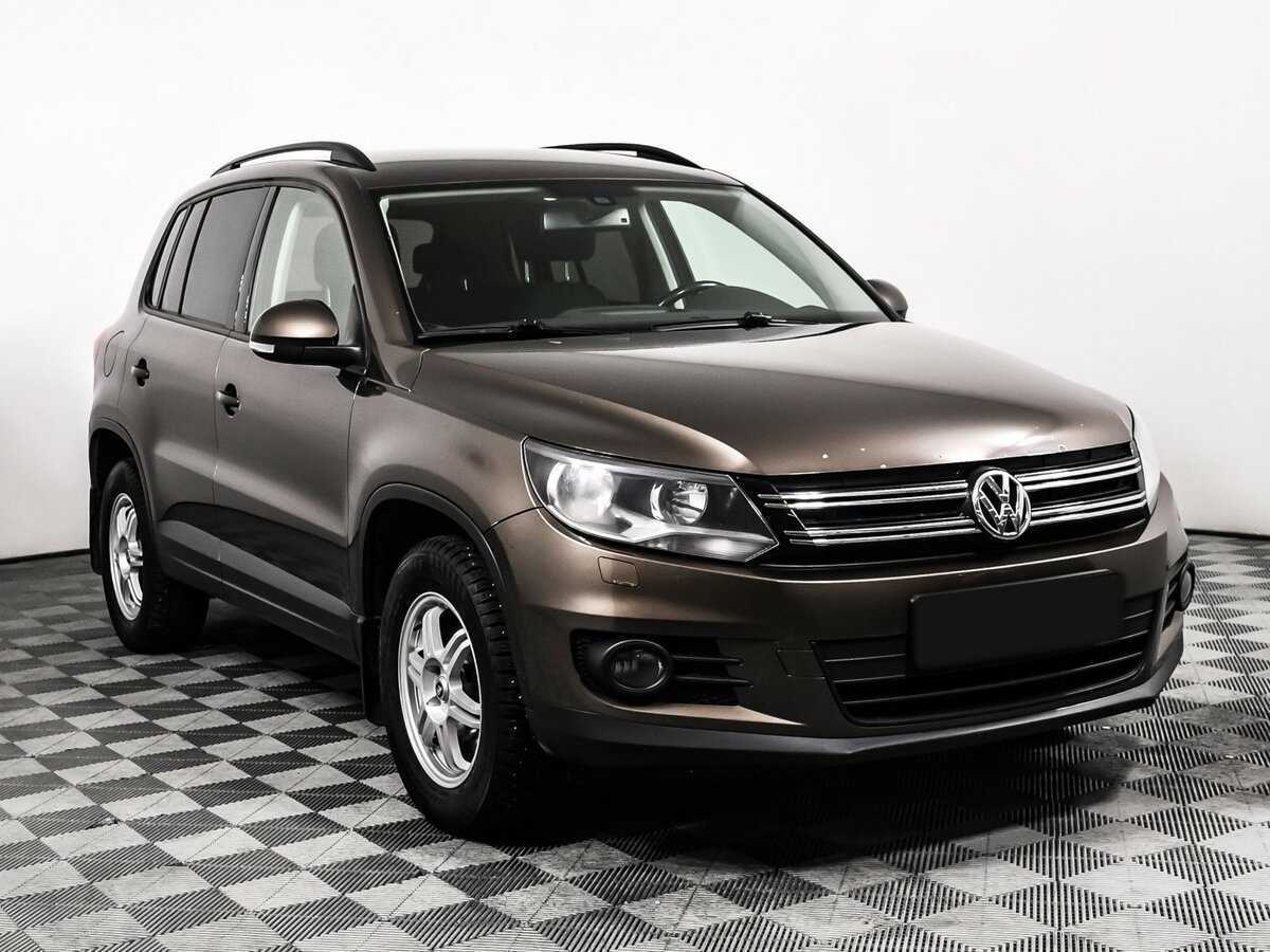 Volkswagen Tiguan б/у, 2014, Роботизированная. Фото: #2