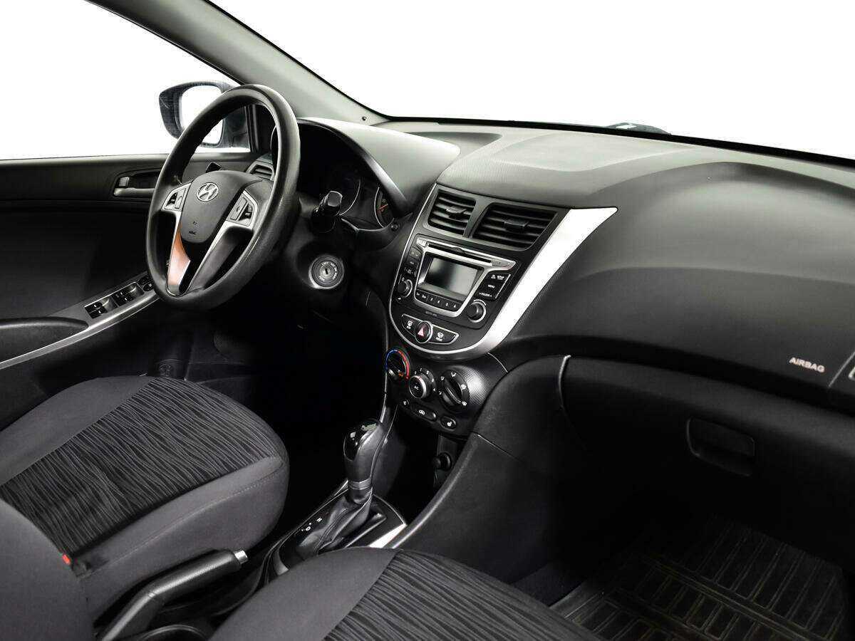 Hyundai Solaris б/у, 2015, Автоматическая. Фото: #8