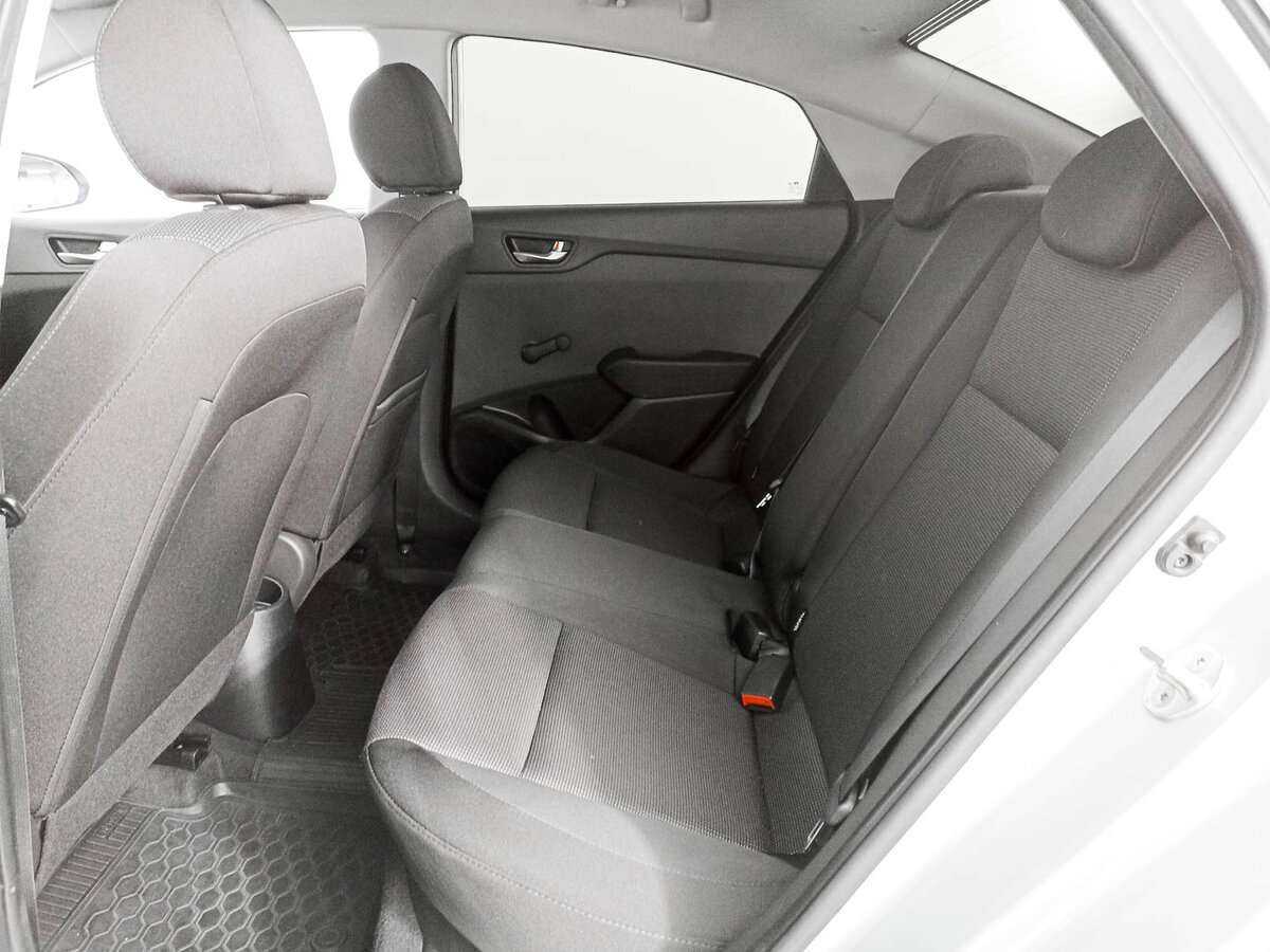 Hyundai Solaris б/у, 2017, Автоматическая. Фото: #11