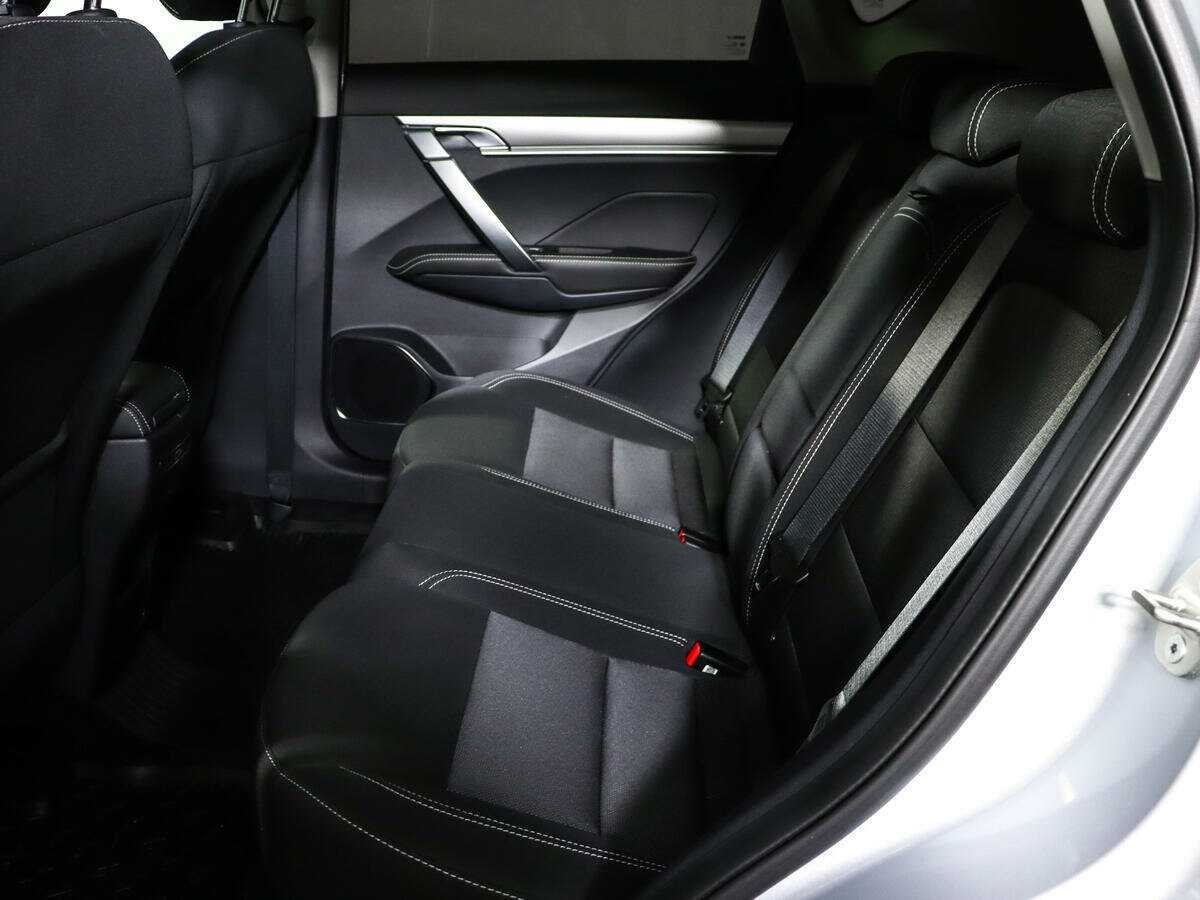 Geely Coolray б/у, 2021, Роботизированная. Фото: #9