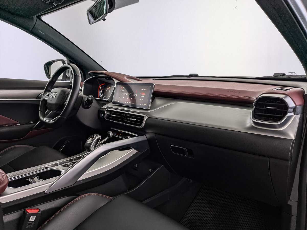 Geely Coolray б/у, 2021, Роботизированная. Фото: #8