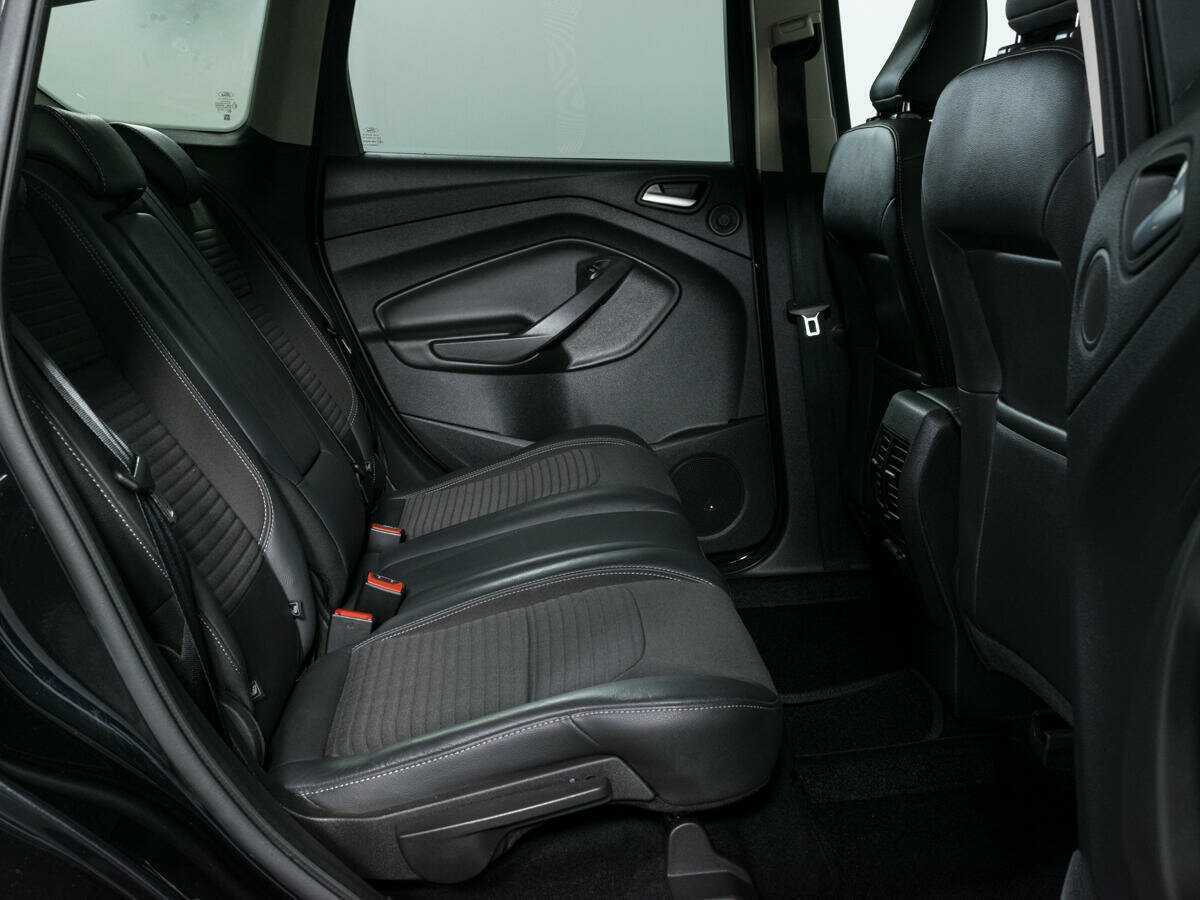 Ford Kuga б/у, 2017, Автоматическая. Фото: #13