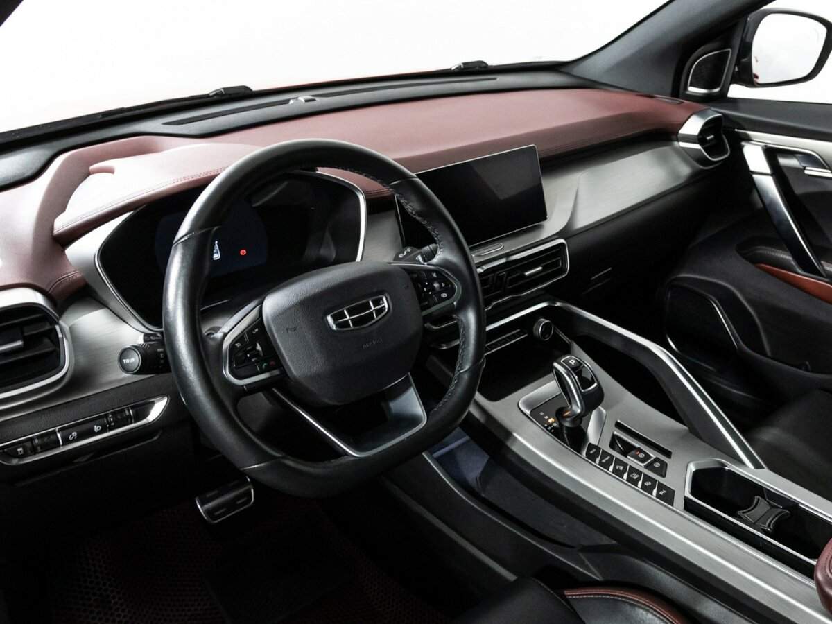 Geely Coolray б/у, 2021, Роботизированная. Фото: #10