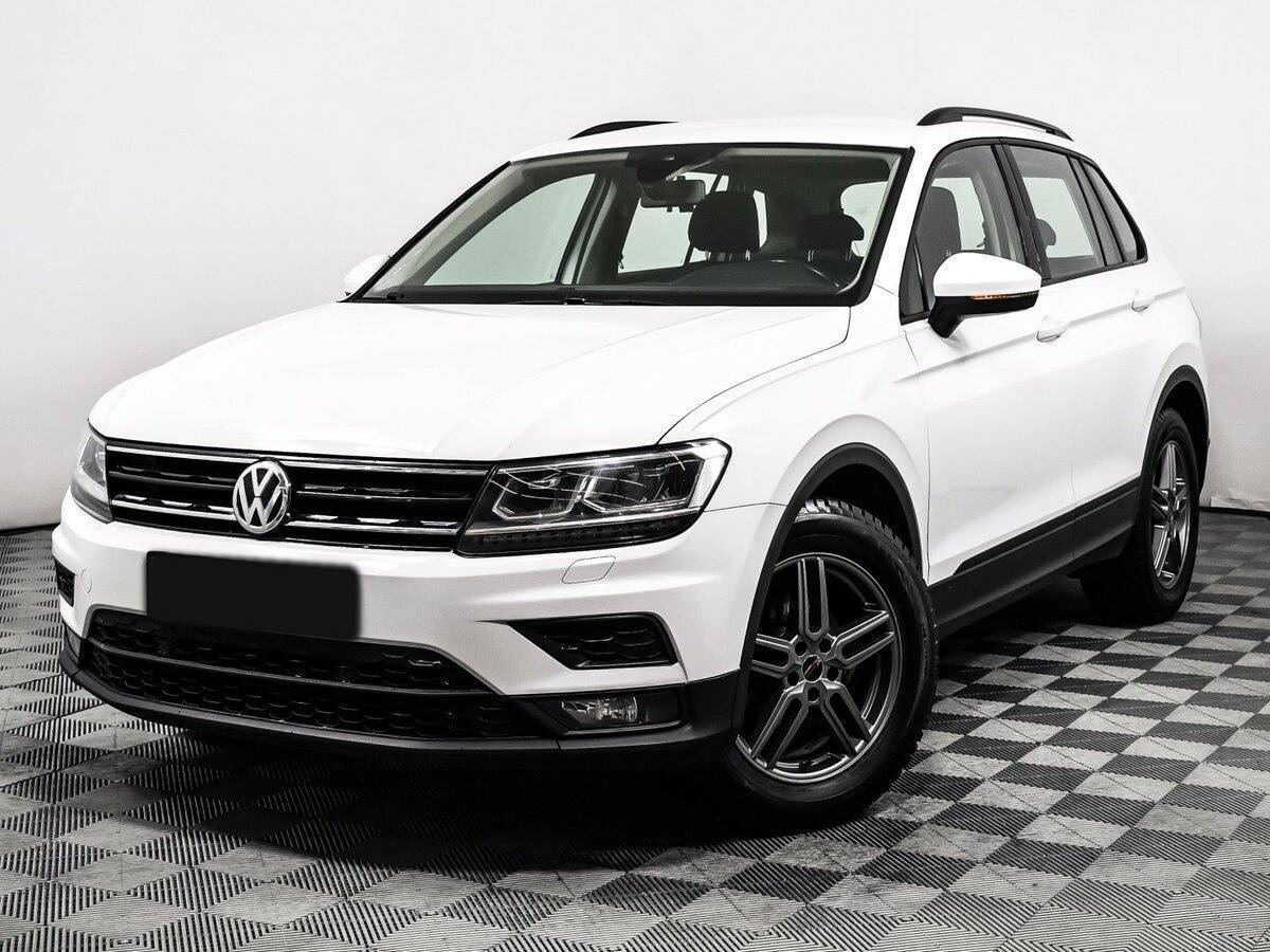 Volkswagen Tiguan б/у, 2019, Роботизированная. Посмотреть фото
