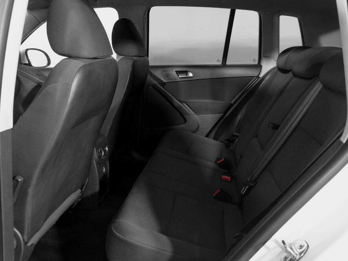 Volkswagen Tiguan б/у, 2012, Роботизированная. Фото: #9