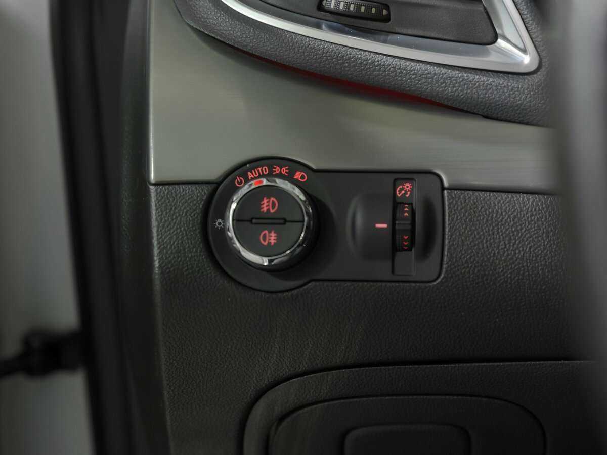 Opel Mokka б/у, 2013, Автоматическая. Фото: #13