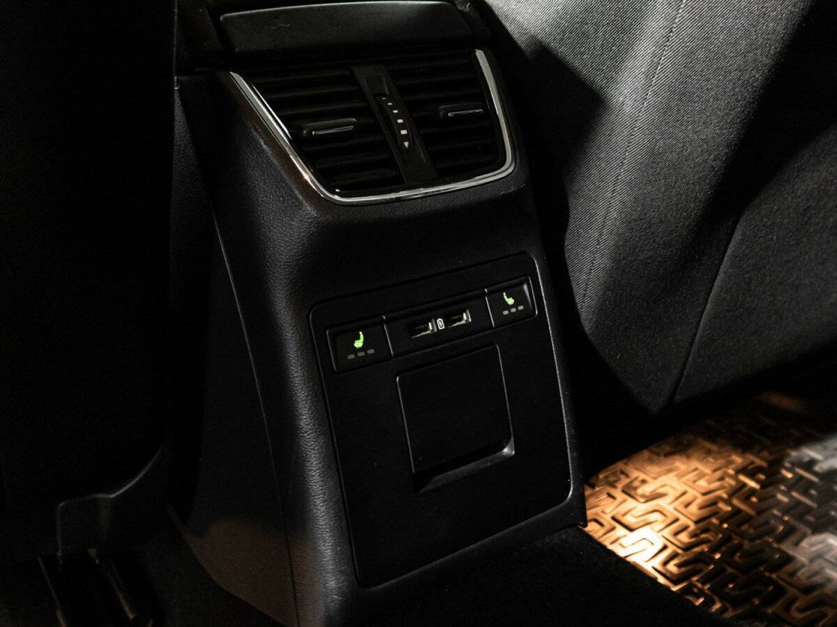 Skoda Octavia б/у, 2020, Роботизированная. Фото: #18