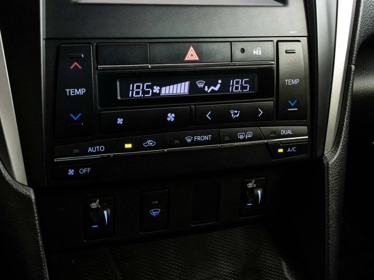 Toyota Camry б/у, 2017, Автоматическая. Фото: #13