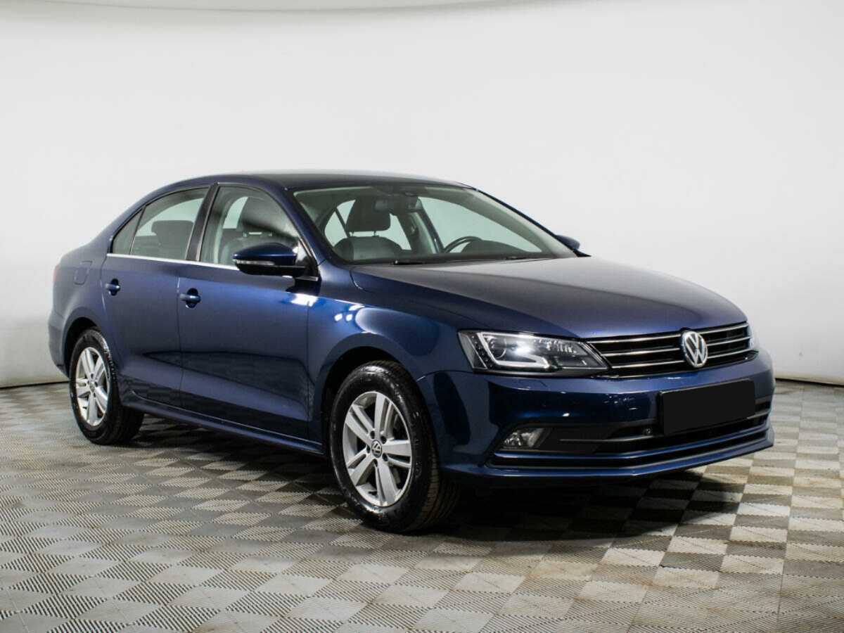 Volkswagen Jetta б/у, 2015, Роботизированная. Фото: #2