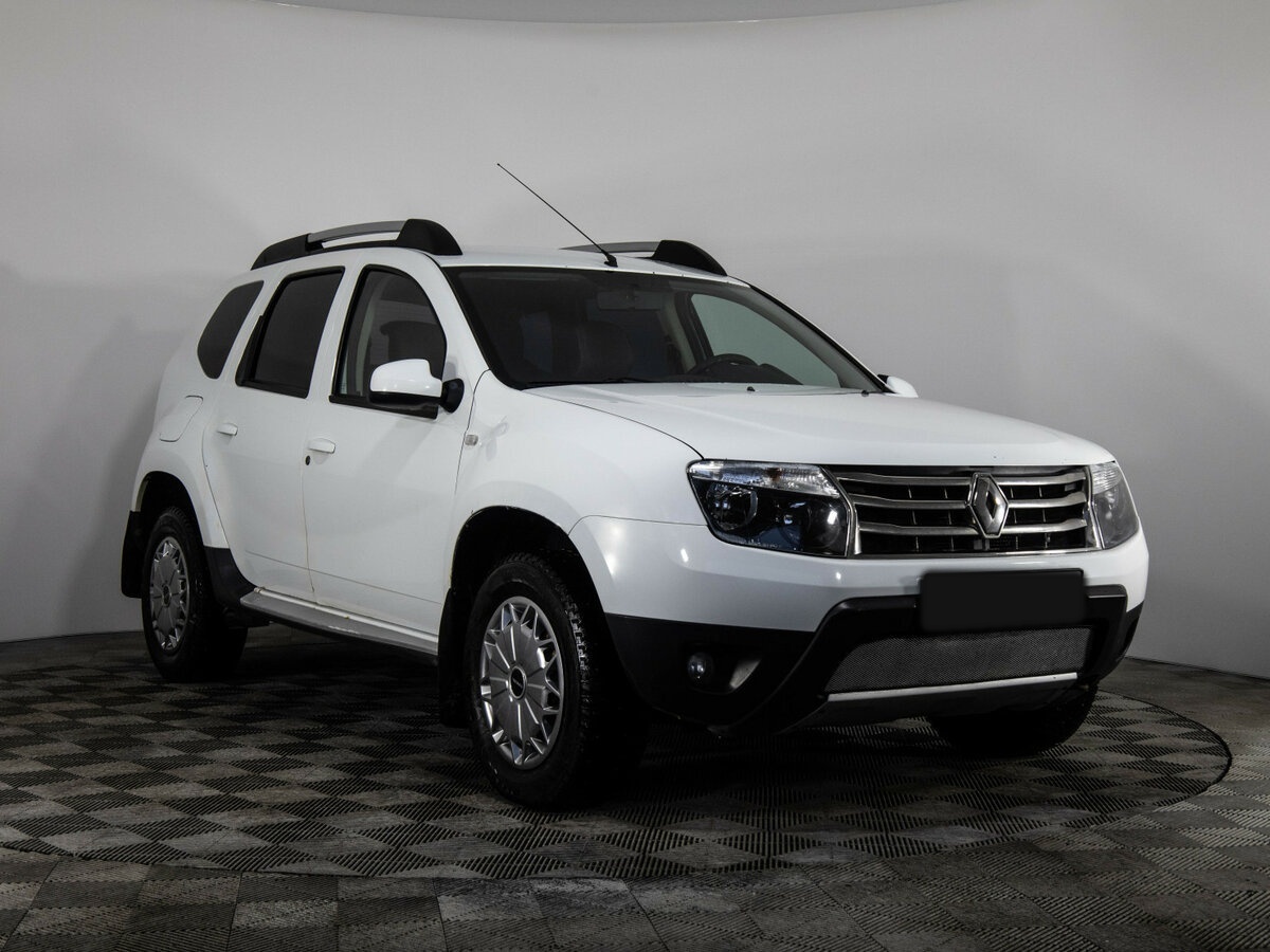 Renault Duster б/у, 2014, Механическая. Фото: #2