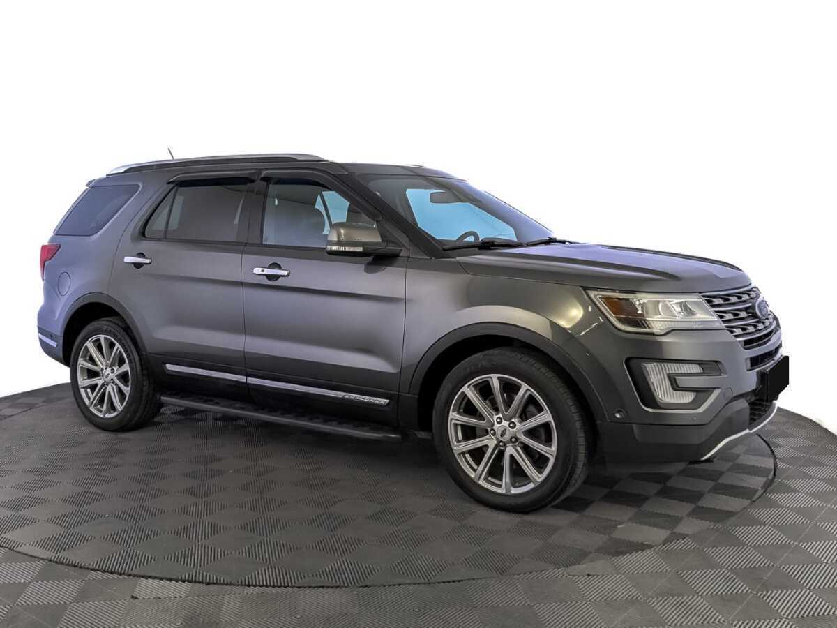 Ford Explorer б/у, 2017, Автоматическая. Фото: #2