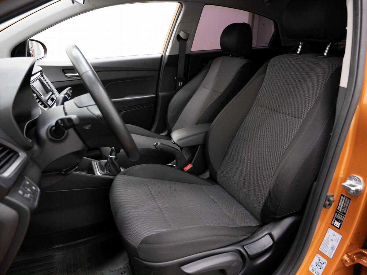 Hyundai Solaris б/у, 2018, Механическая. Фото: #7