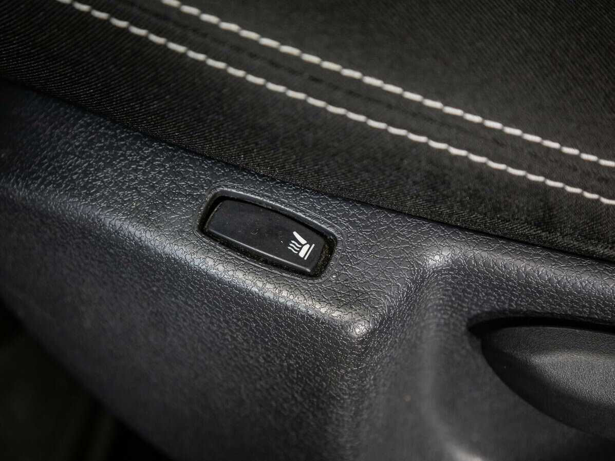 Renault Duster б/у, 2016, Механическая. Фото: #11