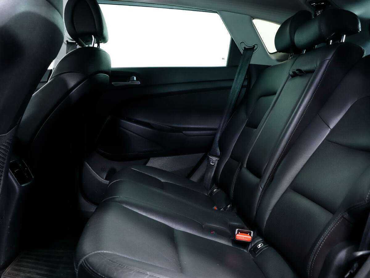 Hyundai Tucson б/у, 2015, Автоматическая. Фото: #8