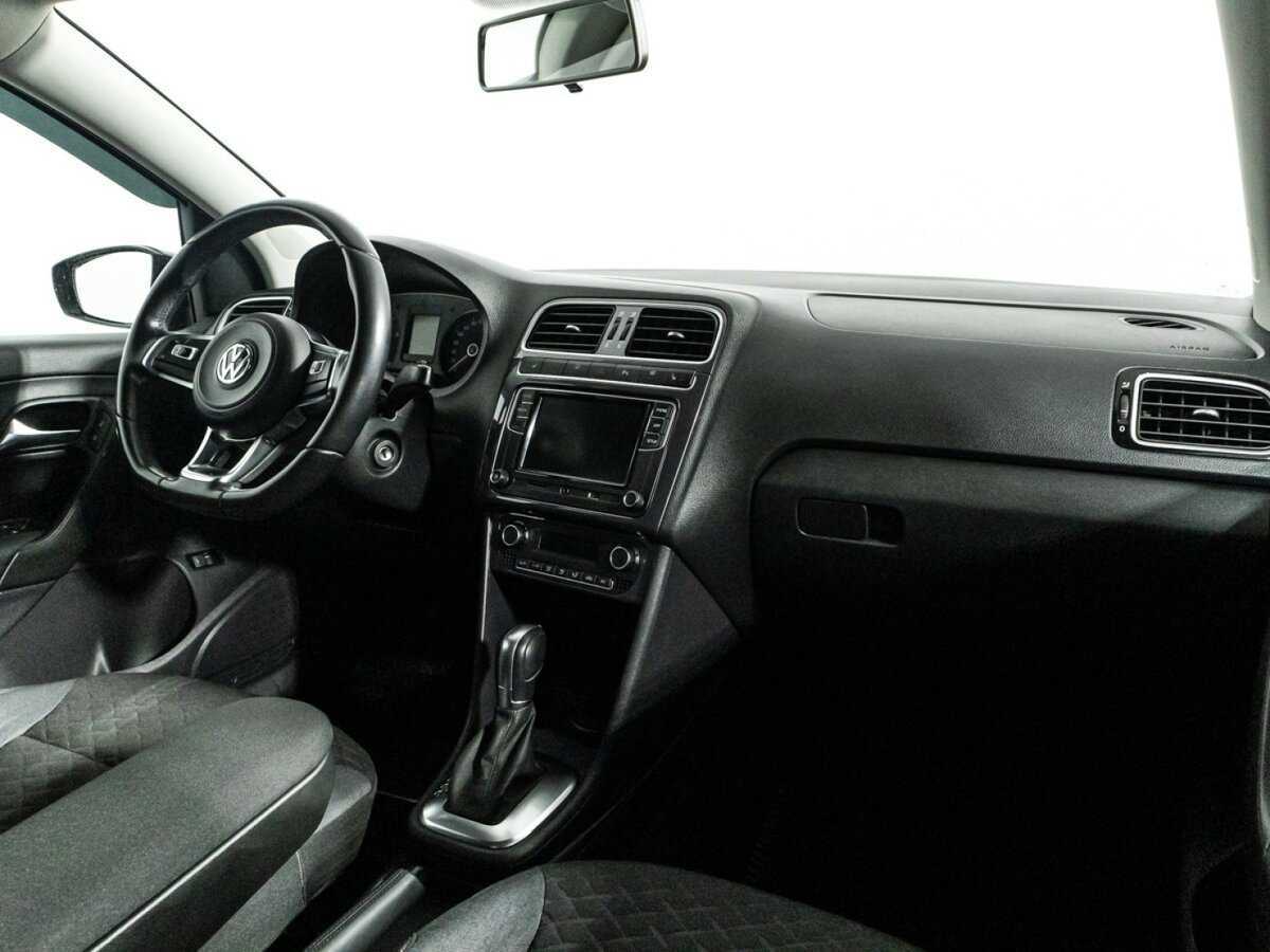 Volkswagen Polo б/у, 2018, Автоматическая. Фото: #8