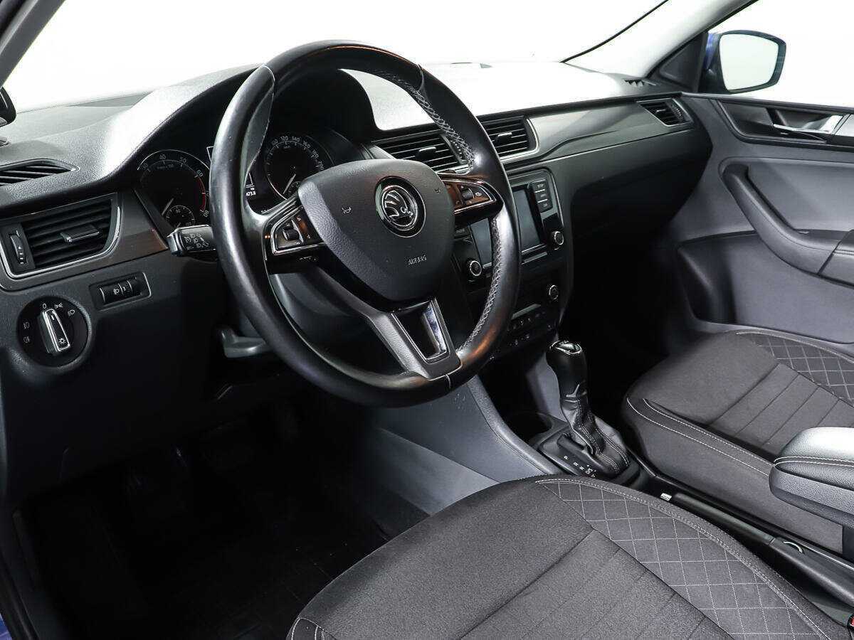 Skoda Rapid б/у, 2017, Роботизированная. Фото: #5