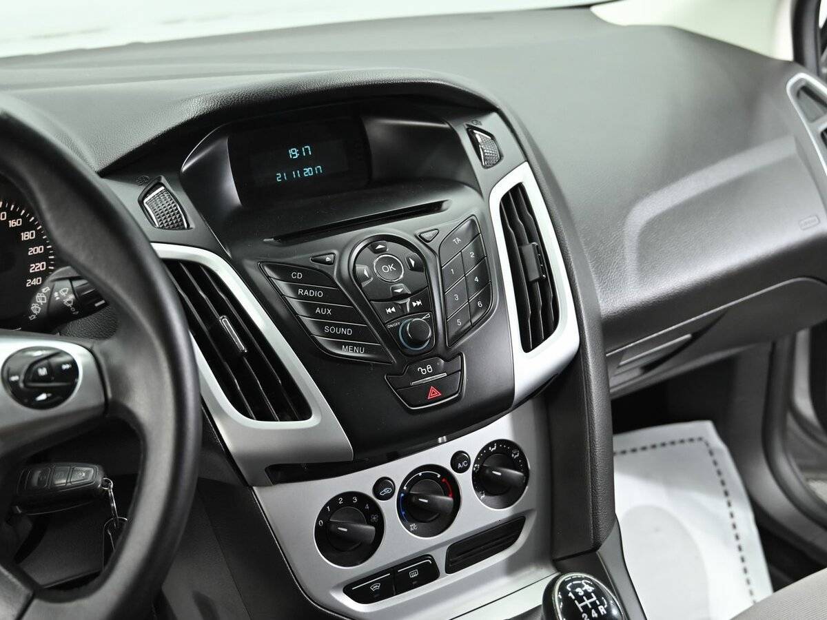 Ford Focus б/у, 2014, Механическая. Фото: #9