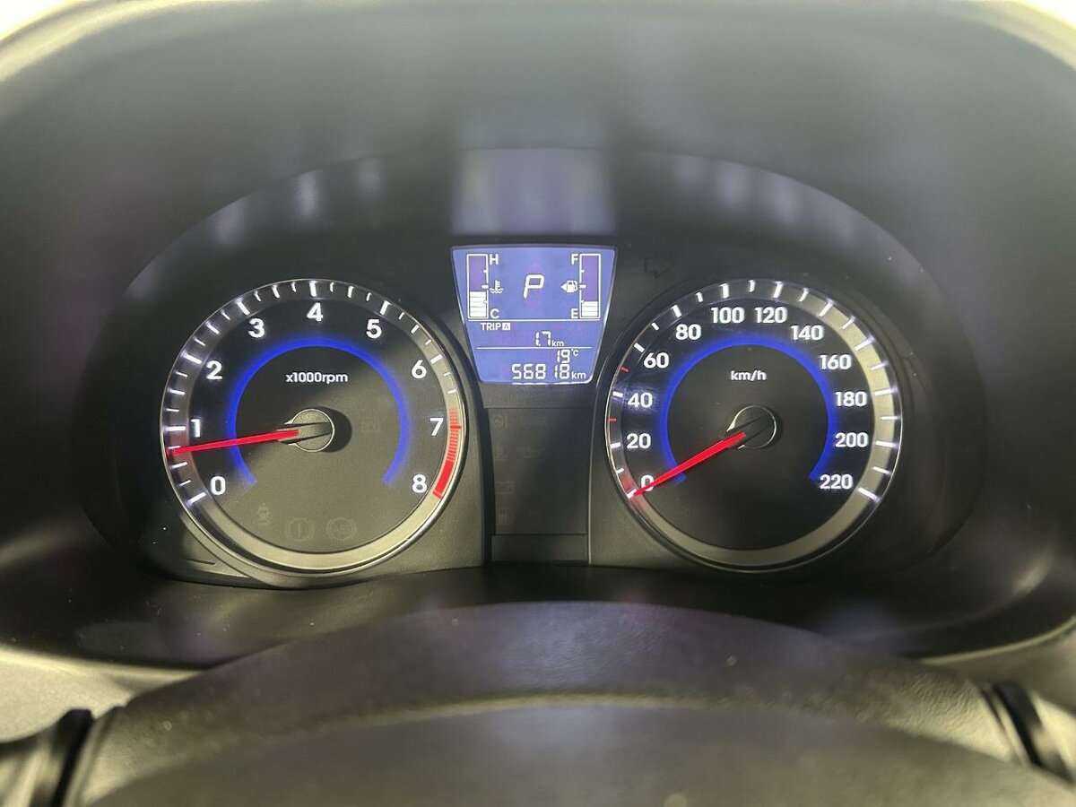 Hyundai Solaris б/у, 2016, Автоматическая. Фото: #10