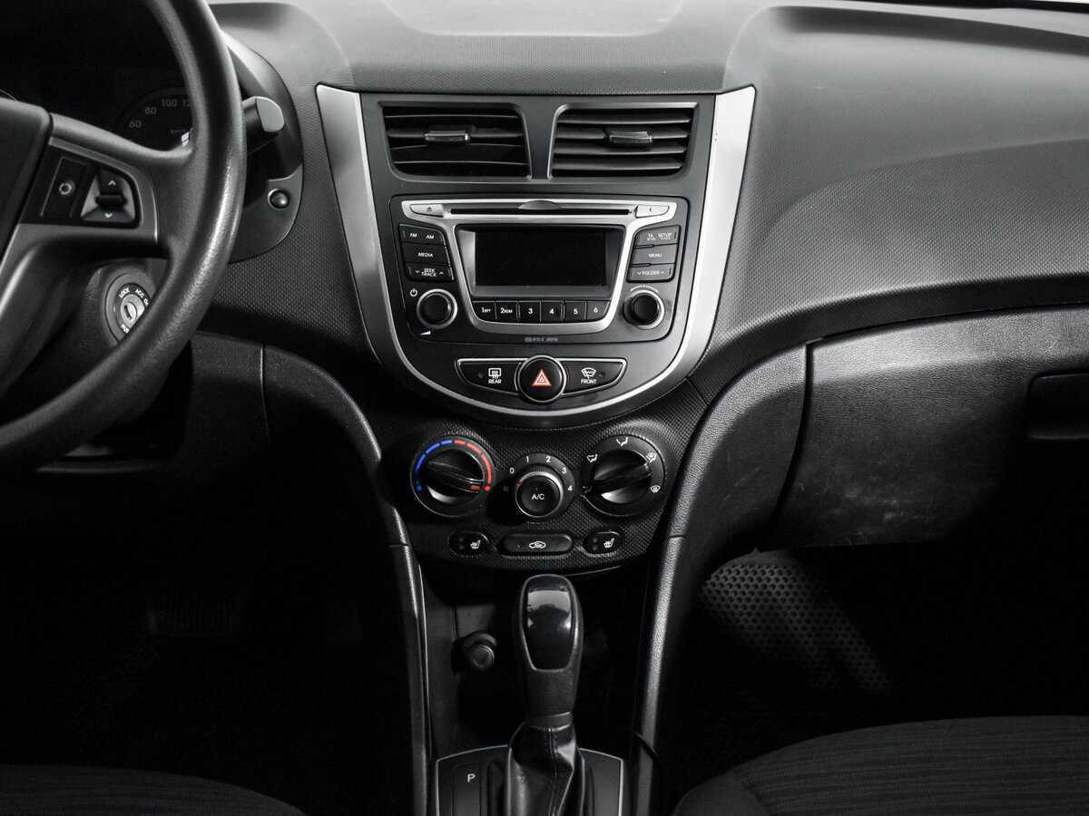 Hyundai Solaris б/у, 2015, Автоматическая. Фото: #14