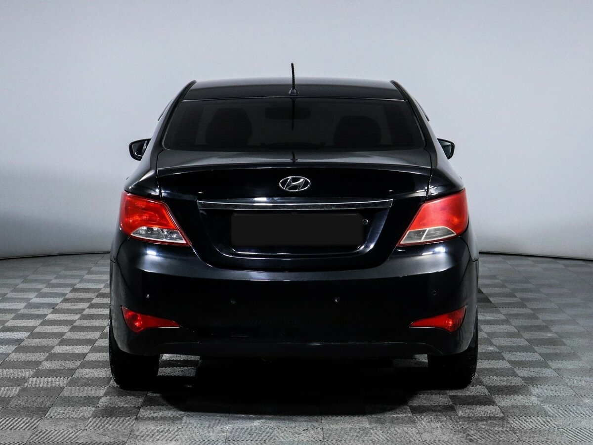 Hyundai Solaris б/у, 2015, Автоматическая. Фото: #4