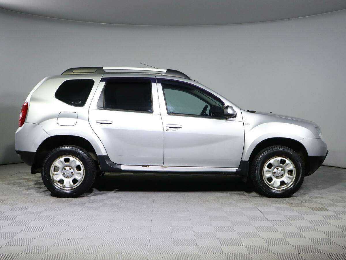 Renault Duster б/у, 2012, Автоматическая. Фото: #3