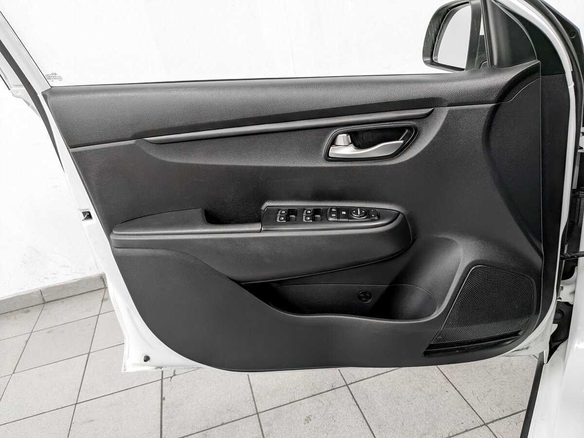 Kia Rio б/у, 2019, Автоматическая. Фото: #18