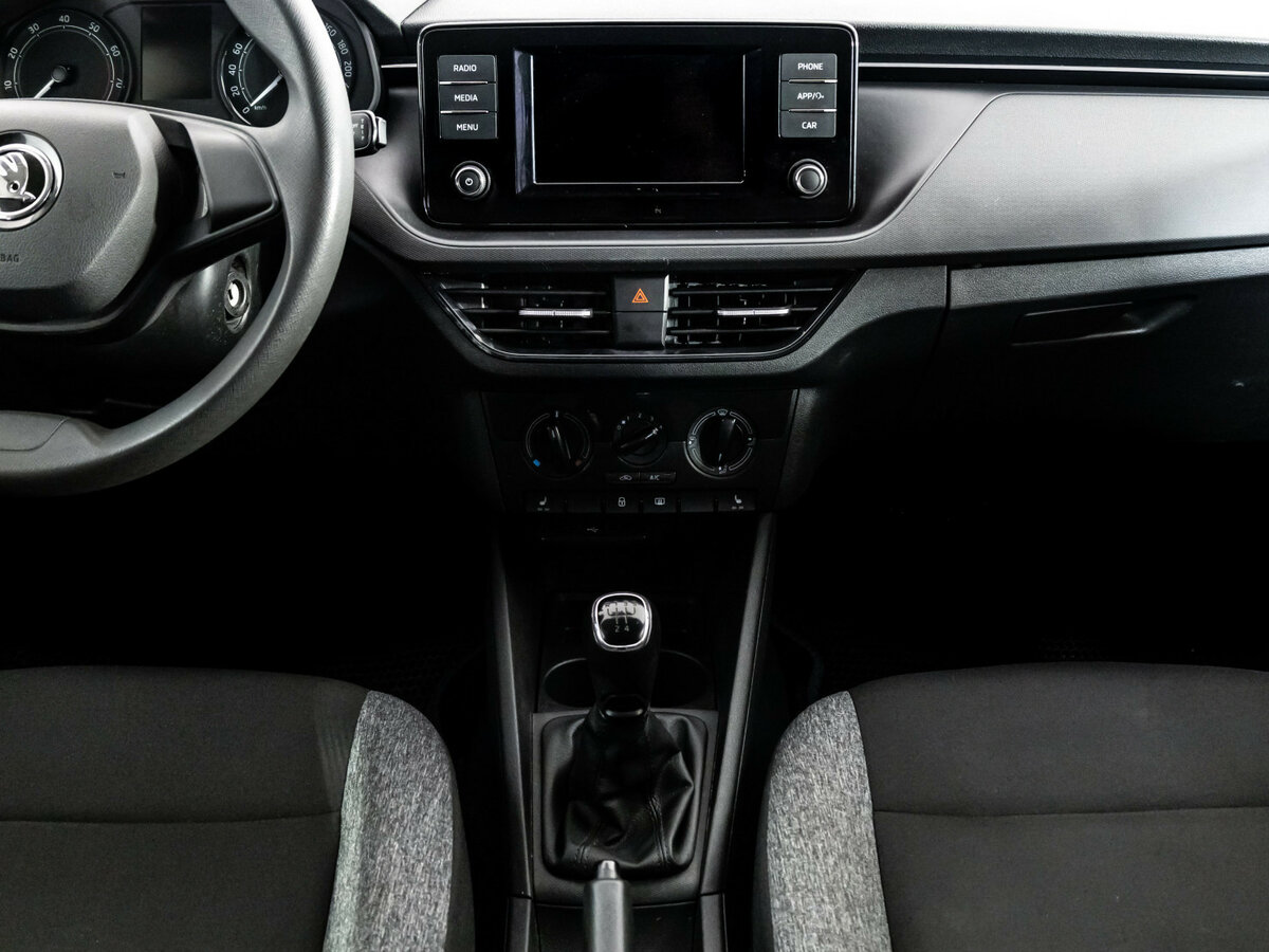 Skoda Rapid б/у, 2020, Механическая. Фото: #8