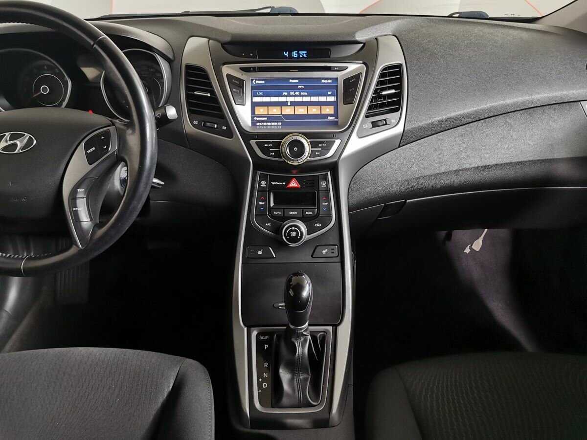 Hyundai Elantra б/у, 2015, Автоматическая. Фото: #10