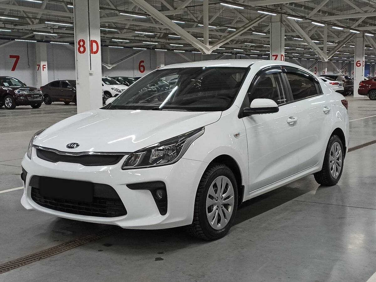 Kia Rio б/у, 2019, Механическая. Посмотреть фото