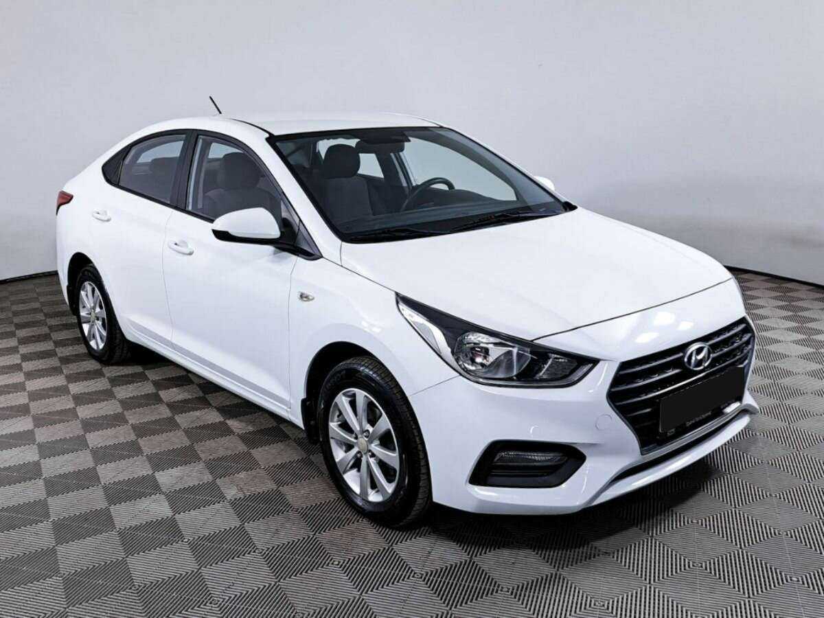 Hyundai Solaris б/у, 2018, Автоматическая. Фото: #2