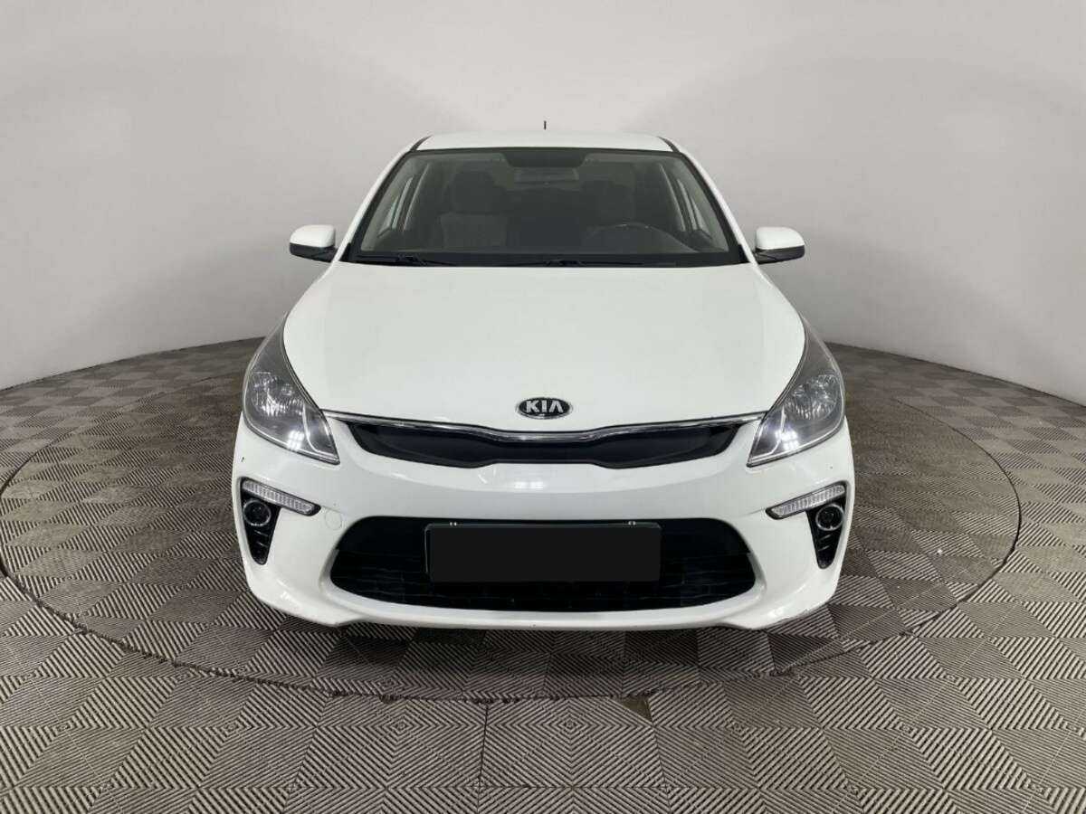 Kia Rio б/у, 2018, Автоматическая. Фото: #1