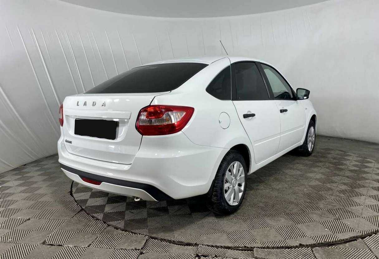 Lada (ВАЗ) Granta б/у, 2019, Механическая. Фото: #4