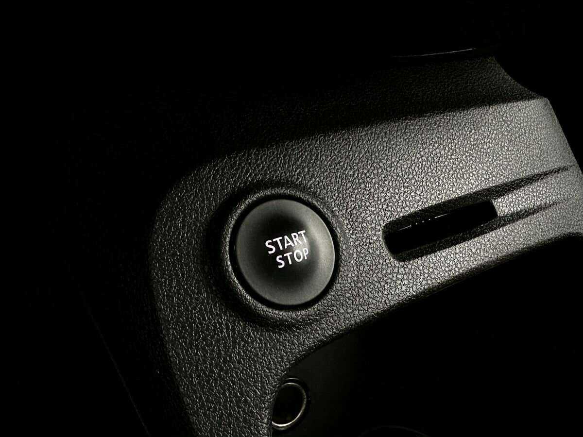 Renault Kaptur б/у, 2017, Механическая. Фото: #13