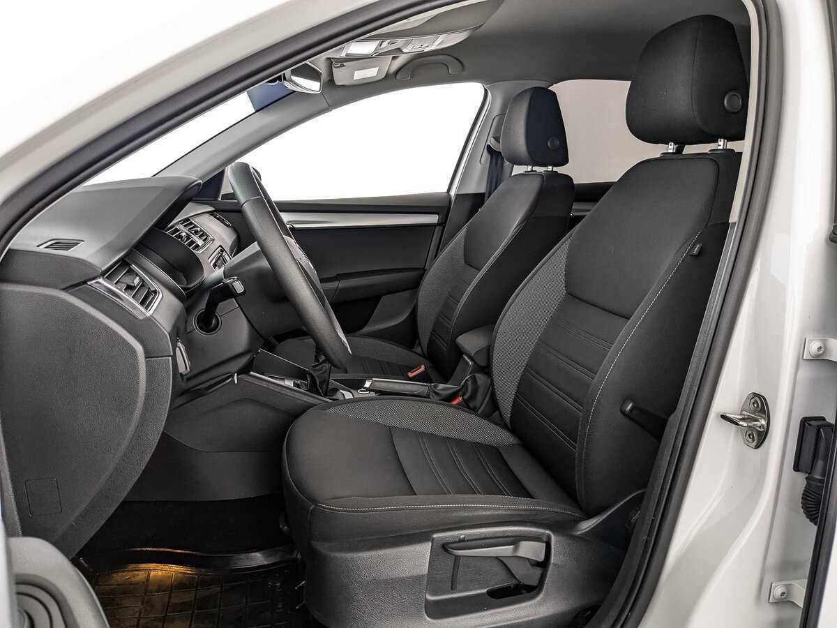Skoda Octavia б/у, 2019, Механическая. Фото: #15