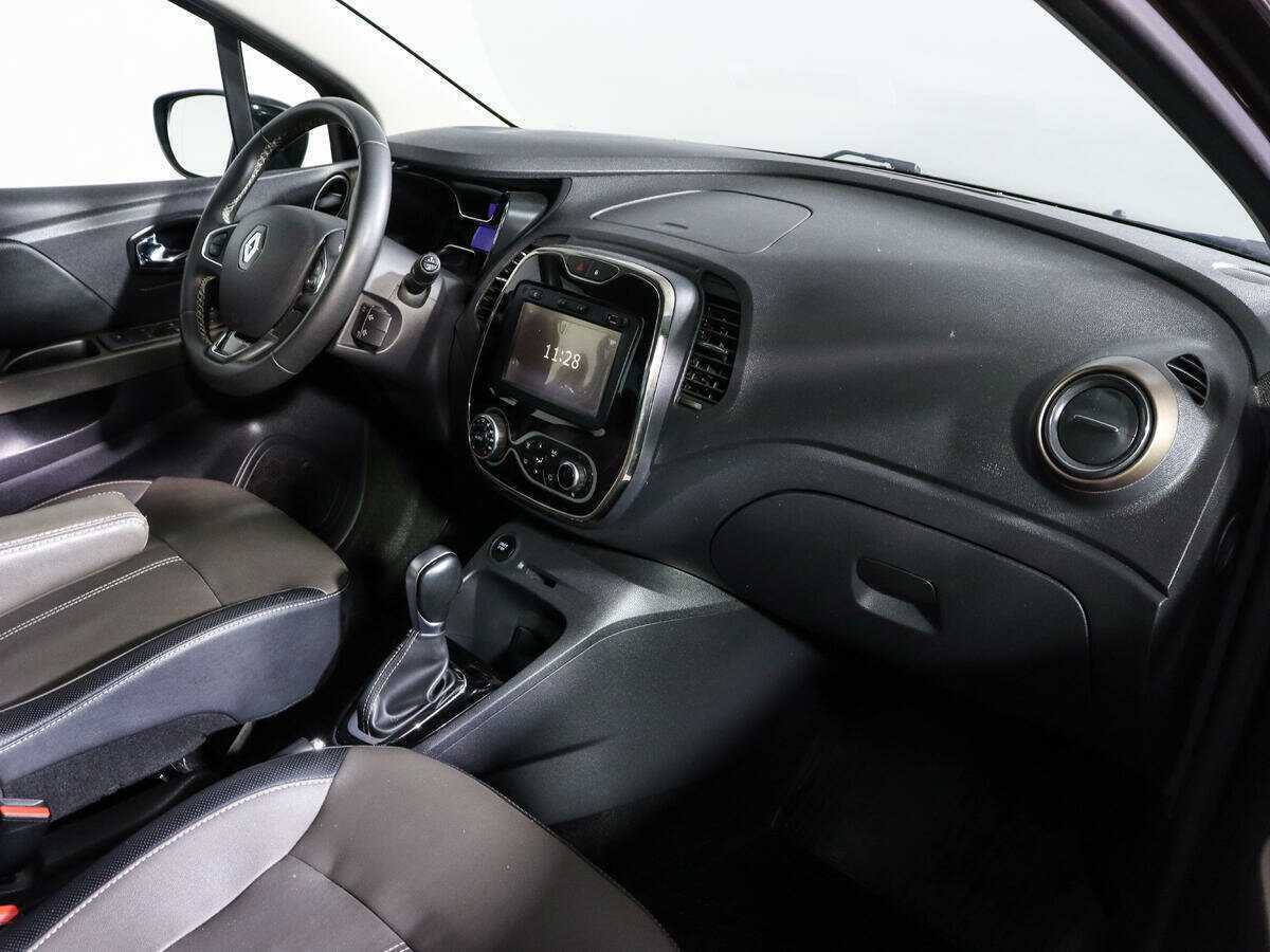 Renault Kaptur б/у, 2017, Автоматическая. Фото: #6