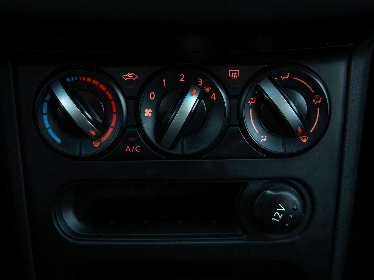 Nissan Qashqai б/у, 2012, Механическая. Фото: #14