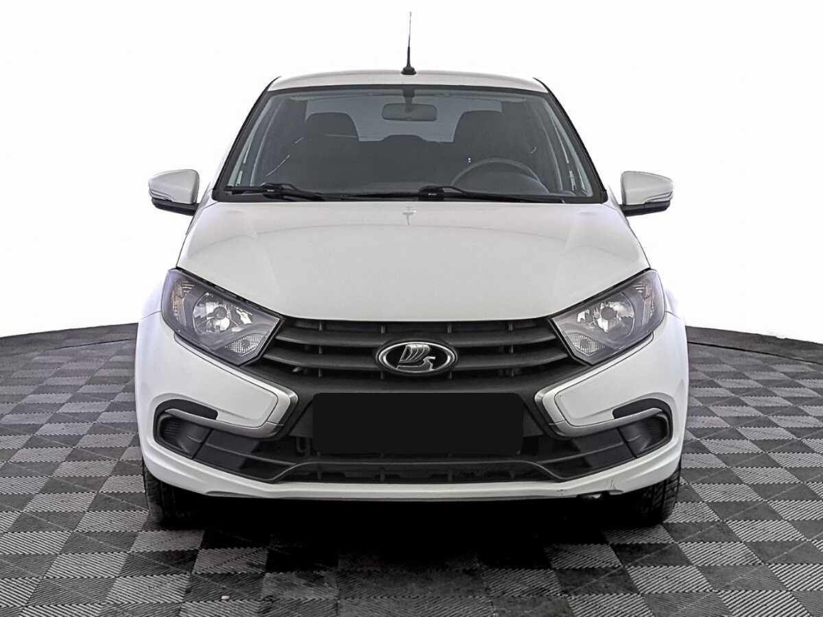 Lada (ВАЗ) Granta б/у, 2022, Механическая. Фото: #1