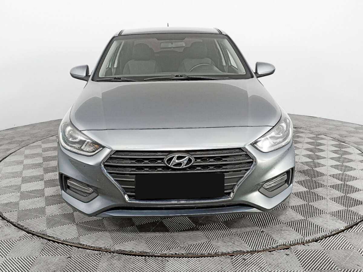 Hyundai Solaris б/у, 2017, Автоматическая. Фото: #1