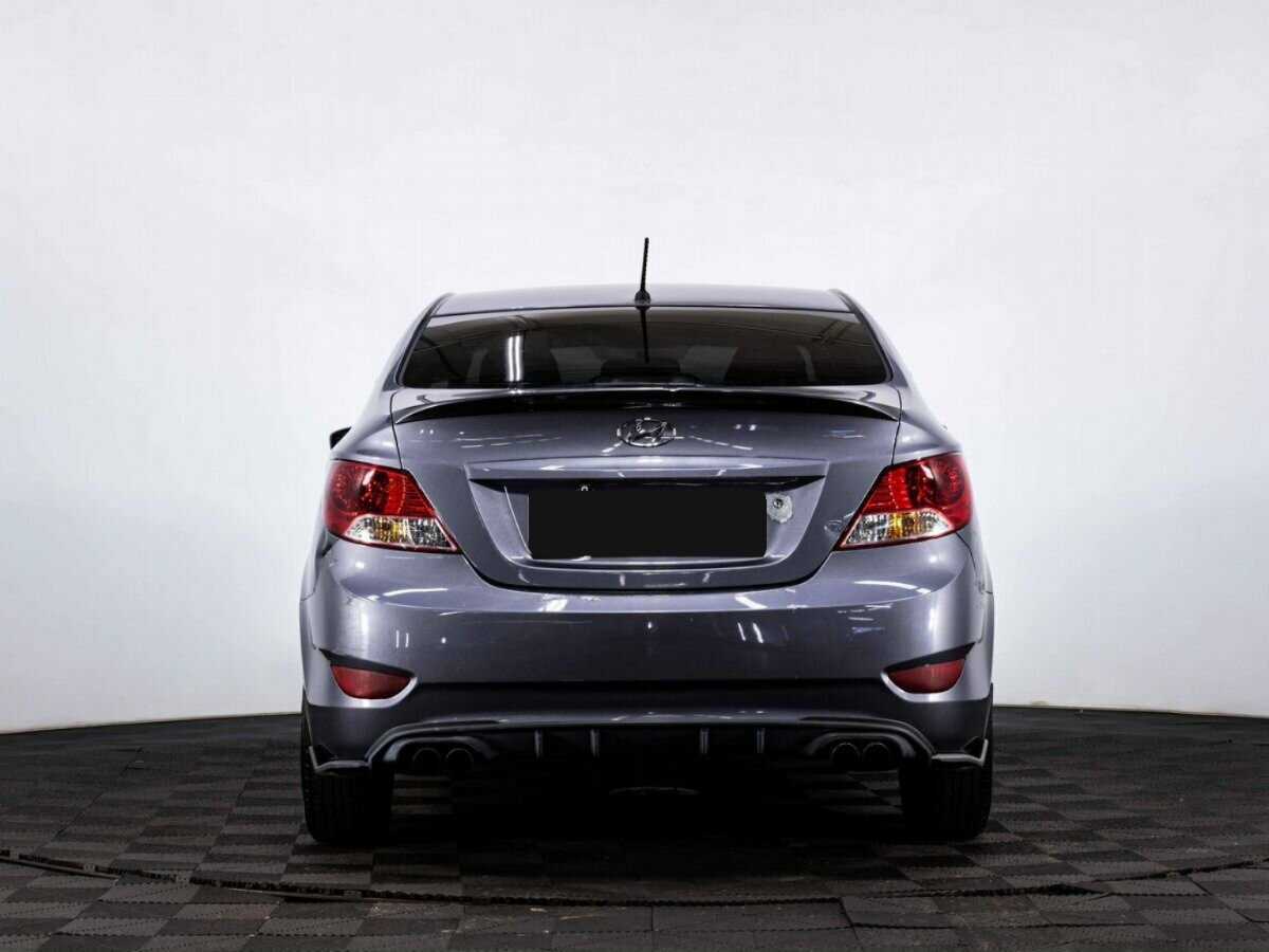 Hyundai Solaris б/у, 2012, Механическая. Фото: #4