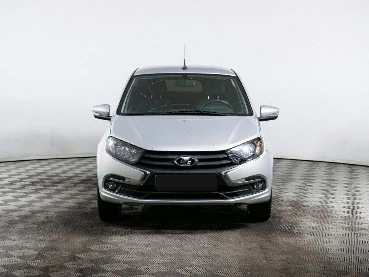 Lada (ВАЗ) Granta б/у, 2018, Механическая. Фото: #1