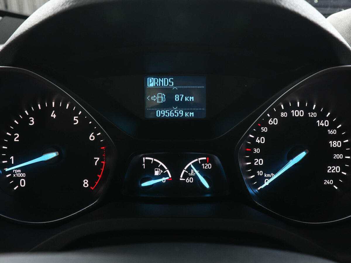 Ford Kuga б/у, 2017, Автоматическая. Фото: #10