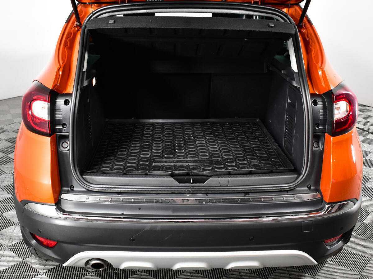 Renault Kaptur б/у, 2017, Механическая. Фото: #12