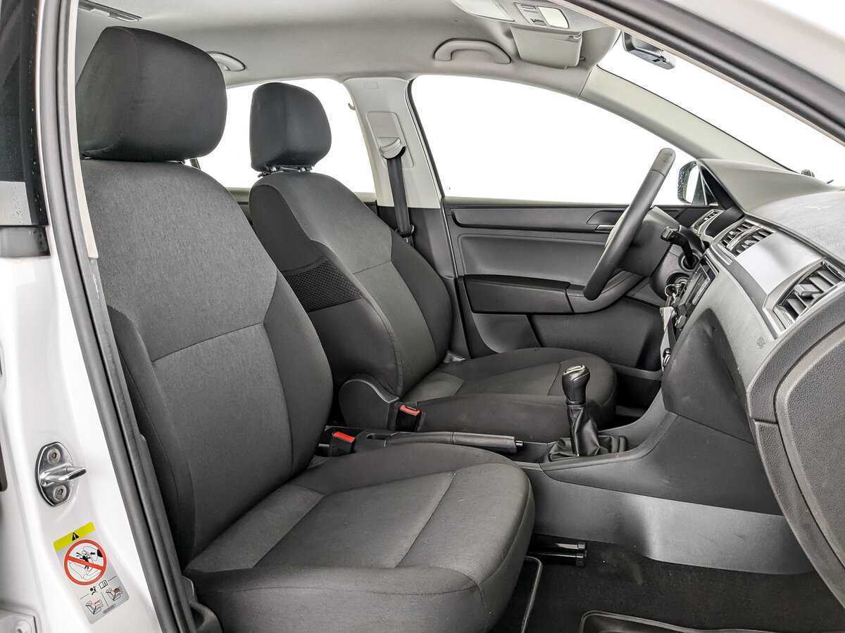 Skoda Rapid б/у, 2017, Механическая. Фото: #22